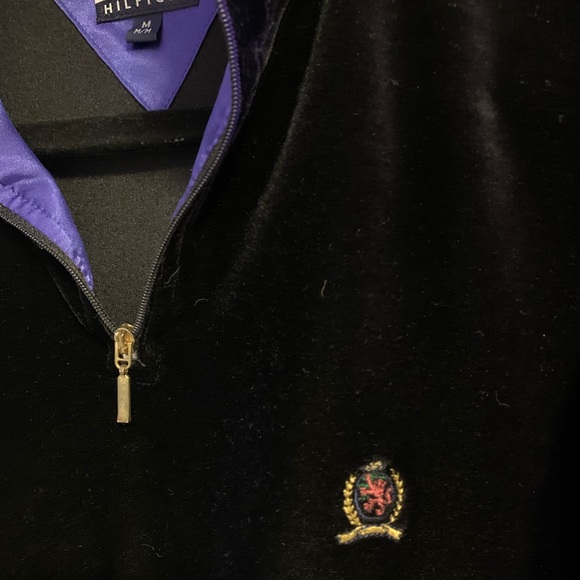VINTAGE Tommy - Velour Cropped 1/4 Zip - Picture 3 of 4